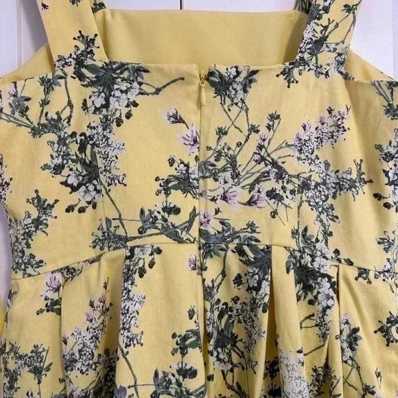 Alex Marie Whitney Pleated Yellow Floral Dress perfect for Easter - Picture 7 of 11